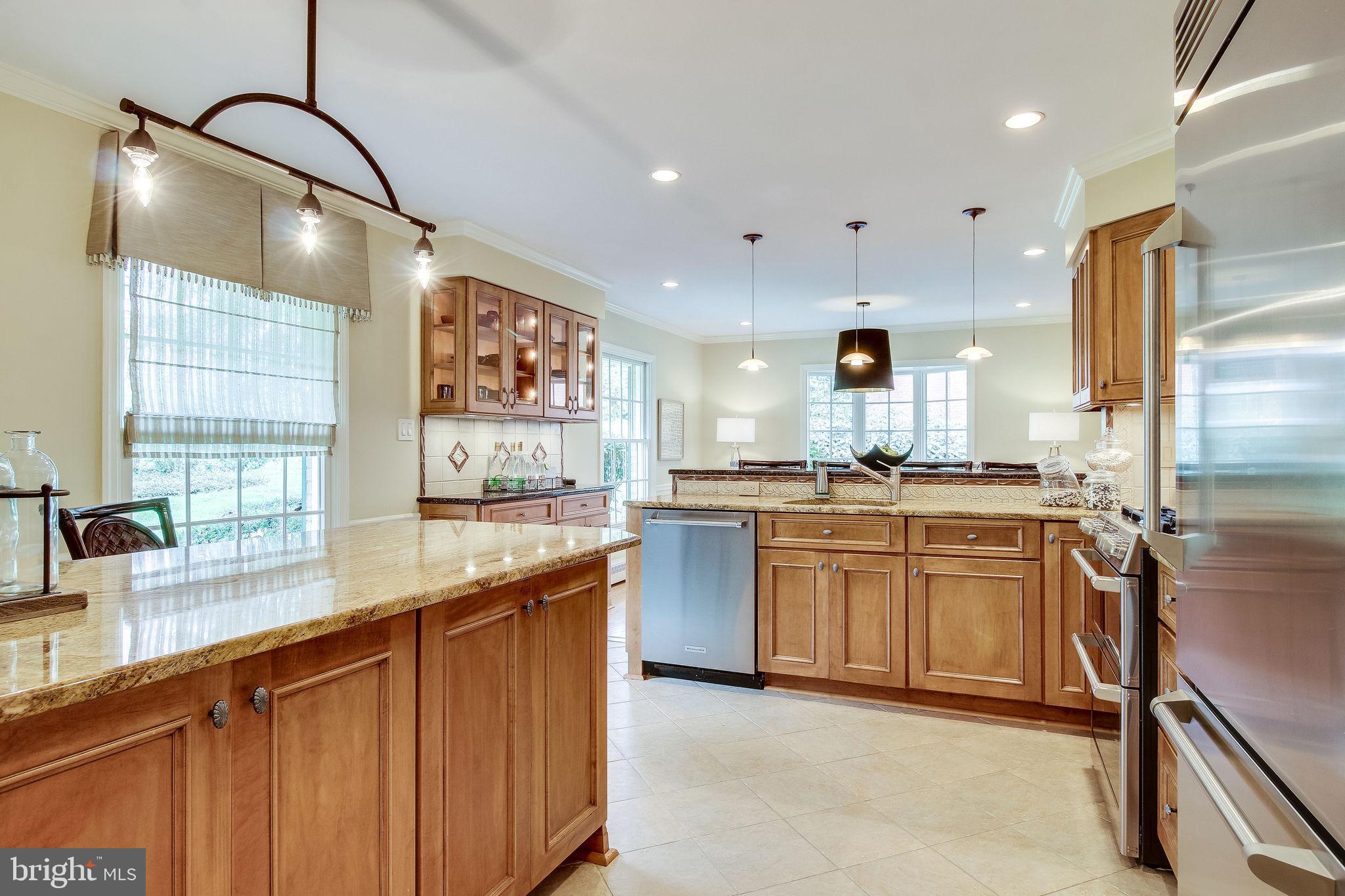 7323 Churchill Road McLean, VA 22101 - Photo 7 of 47 Kitchen