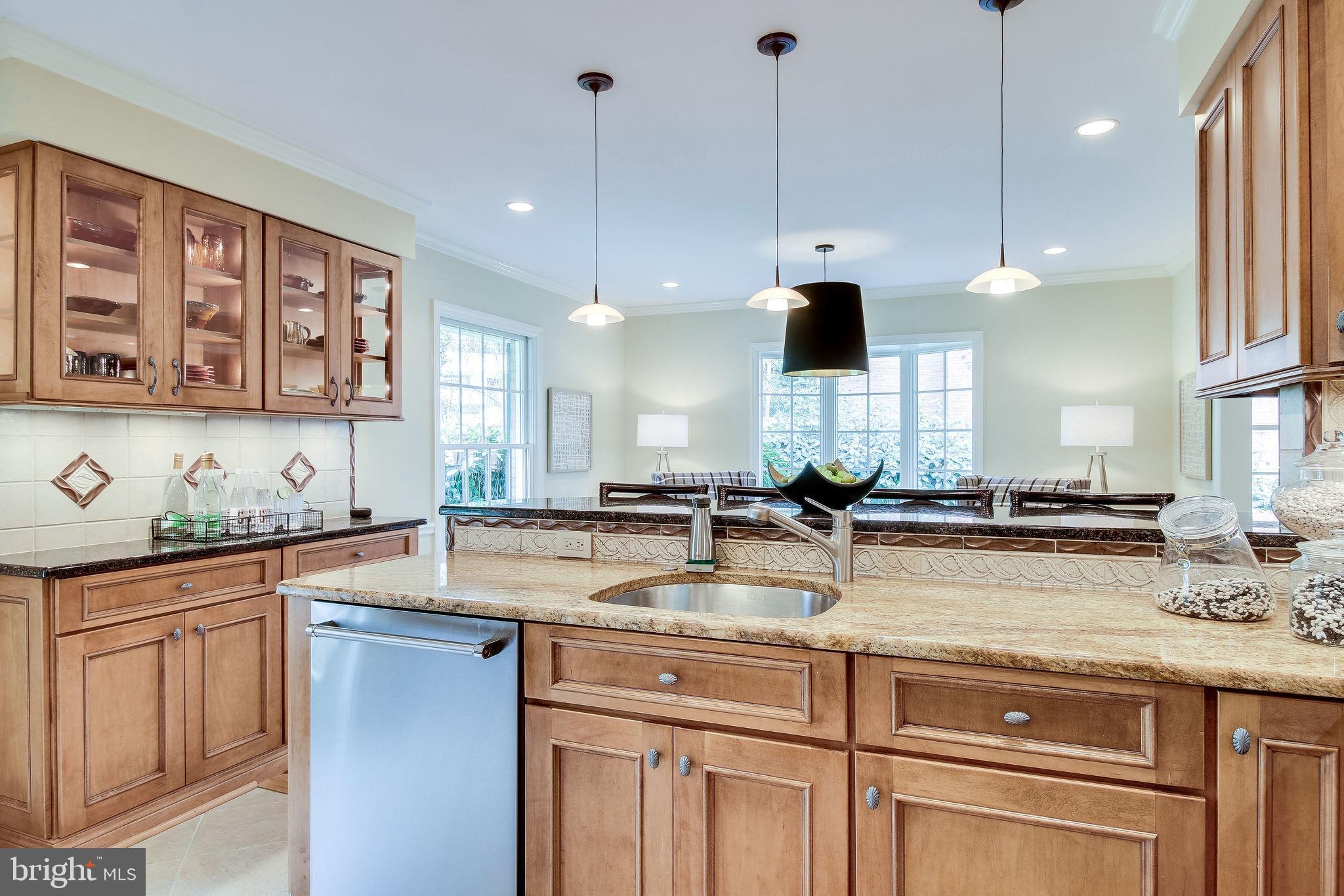 7323 Churchill Road McLean, VA 22101 - Photo 8 of 47 Kitchen