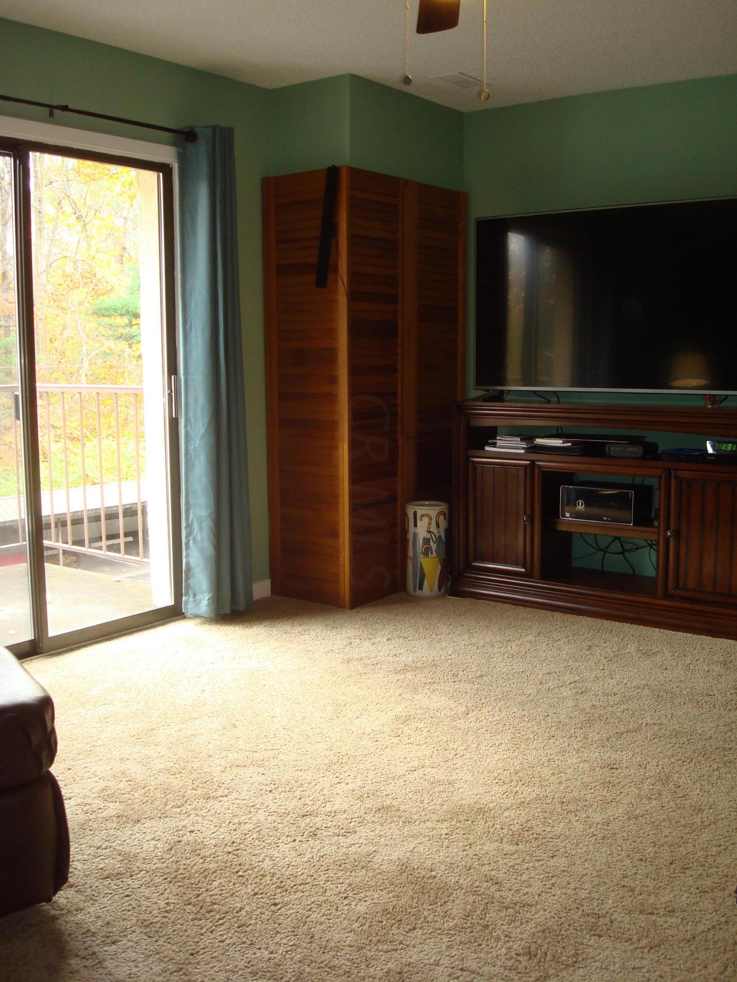 4143 Karl Road, Unit 313 Columbus, OH 43224 - Photo 9 of 27 Gallery Image 9
