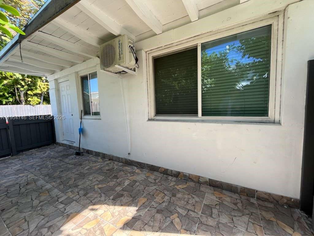 3101 Southwest 18th Street Miami, FL 33145 - Photo 11 of 13