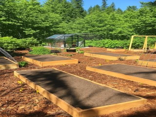 8657 Spring Valley Road Elk, WA 99009 - Photo 23 of 47
