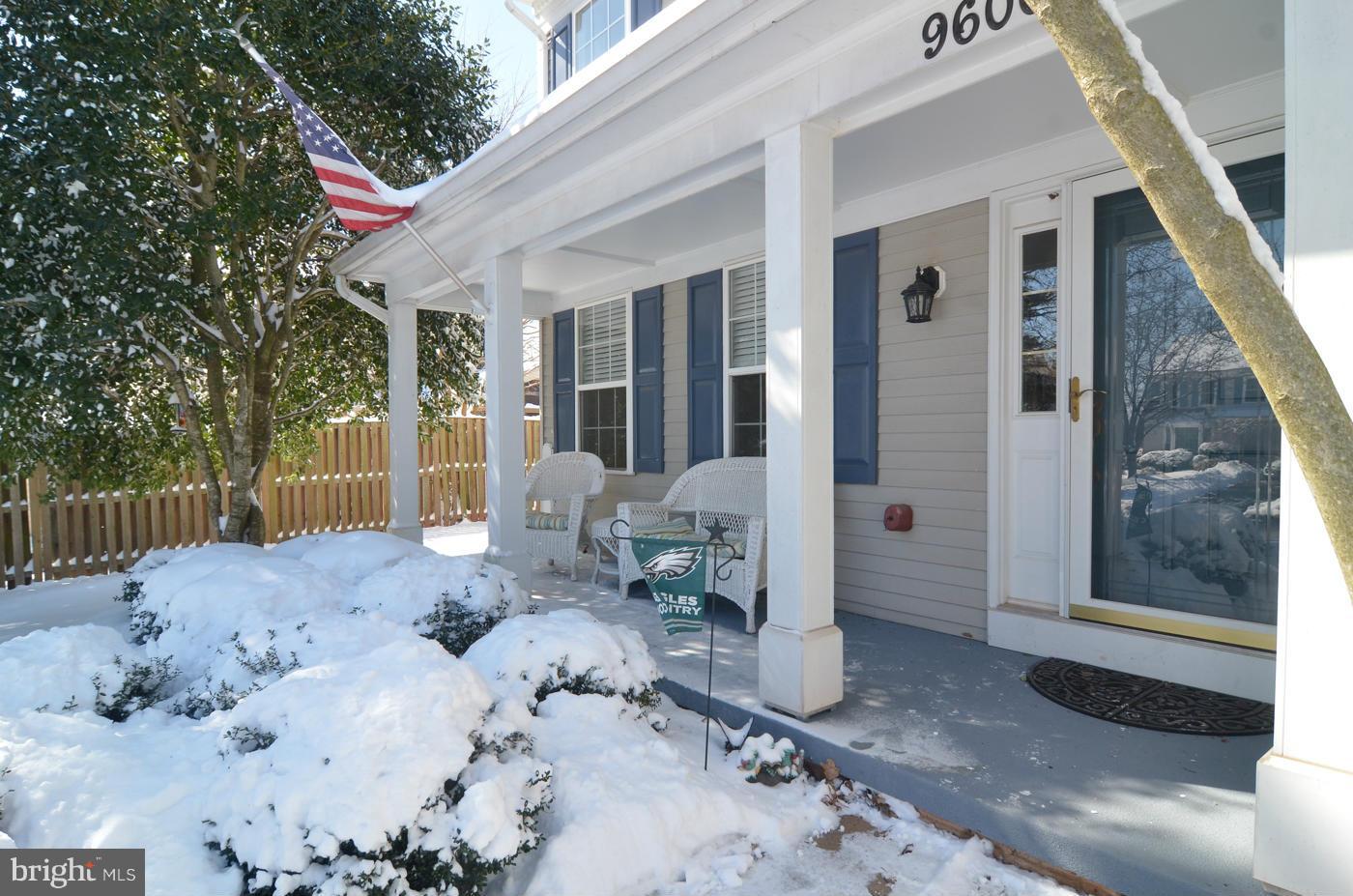 9600 Linden Wood Road Manassas, VA 20110 - Photo 3 of 30 Cozy Front Porch