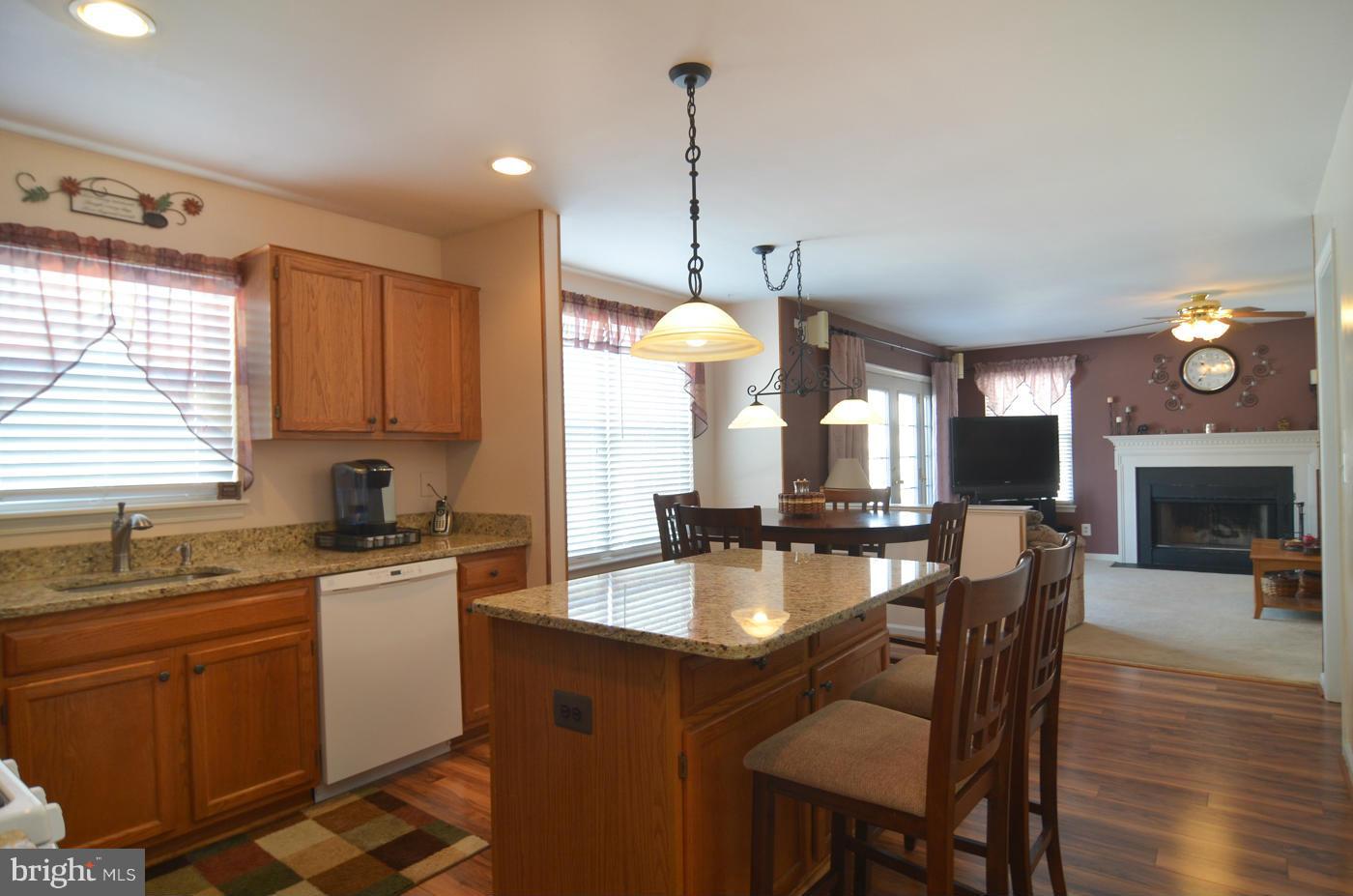 9600 Linden Wood Road Manassas, VA 20110 - Photo 6 of 30 Kitchen w/ New Granite Tops, Sink and Faucet