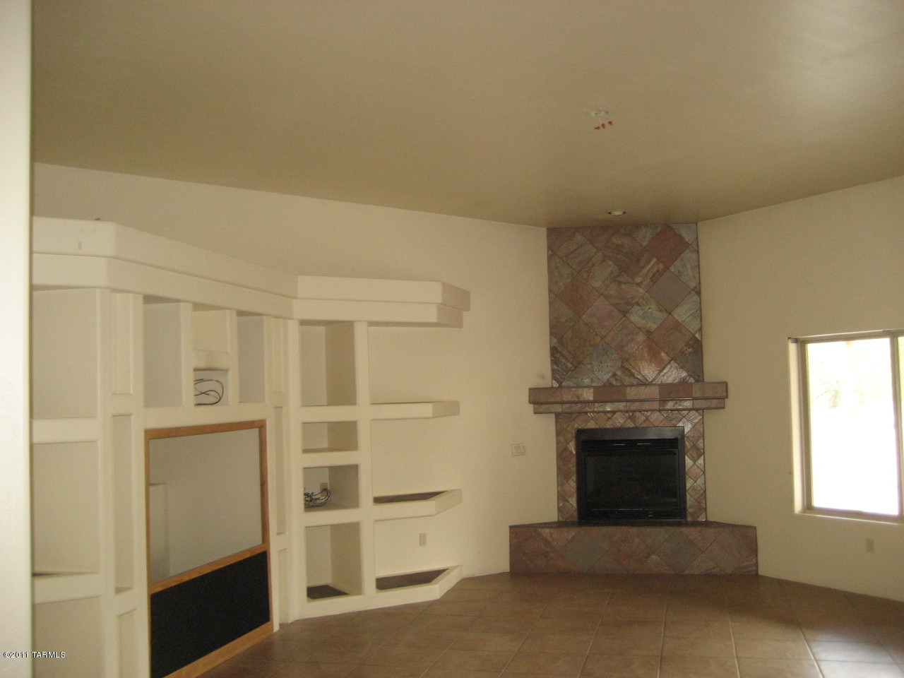10251 East Prince Road Tucson, AZ 85749 - Photo 5 of 26