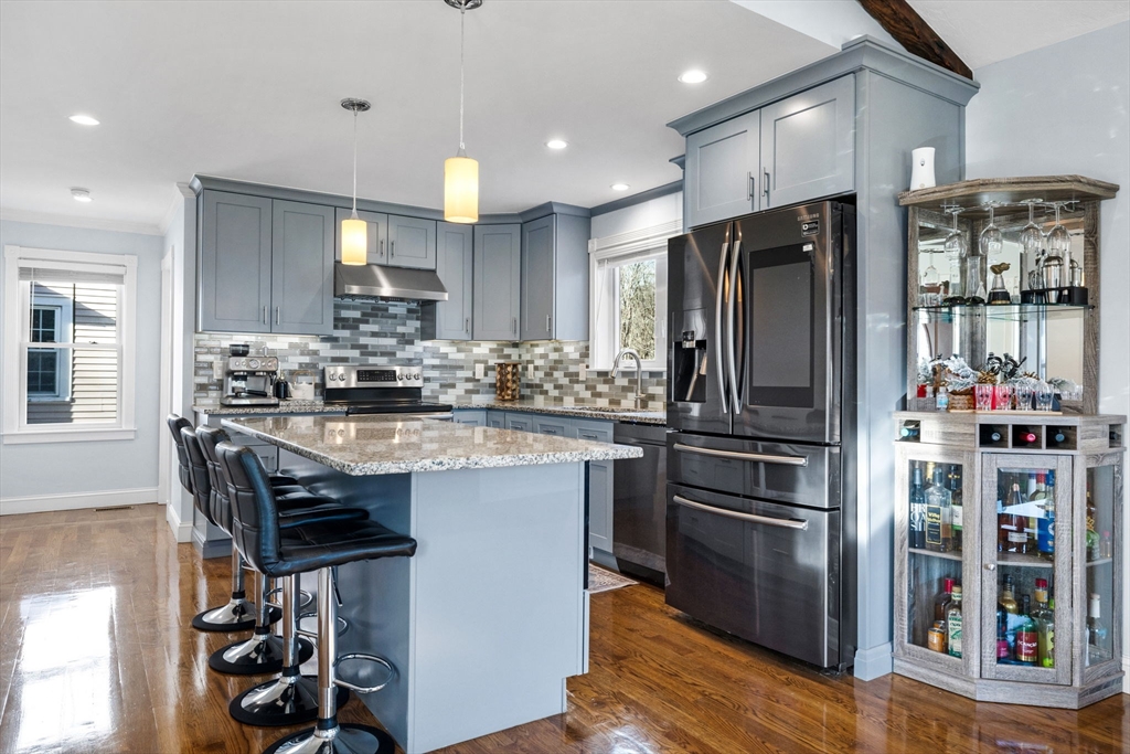 725 Main Street Bolton, MA 01740 - Photo 8 of 42