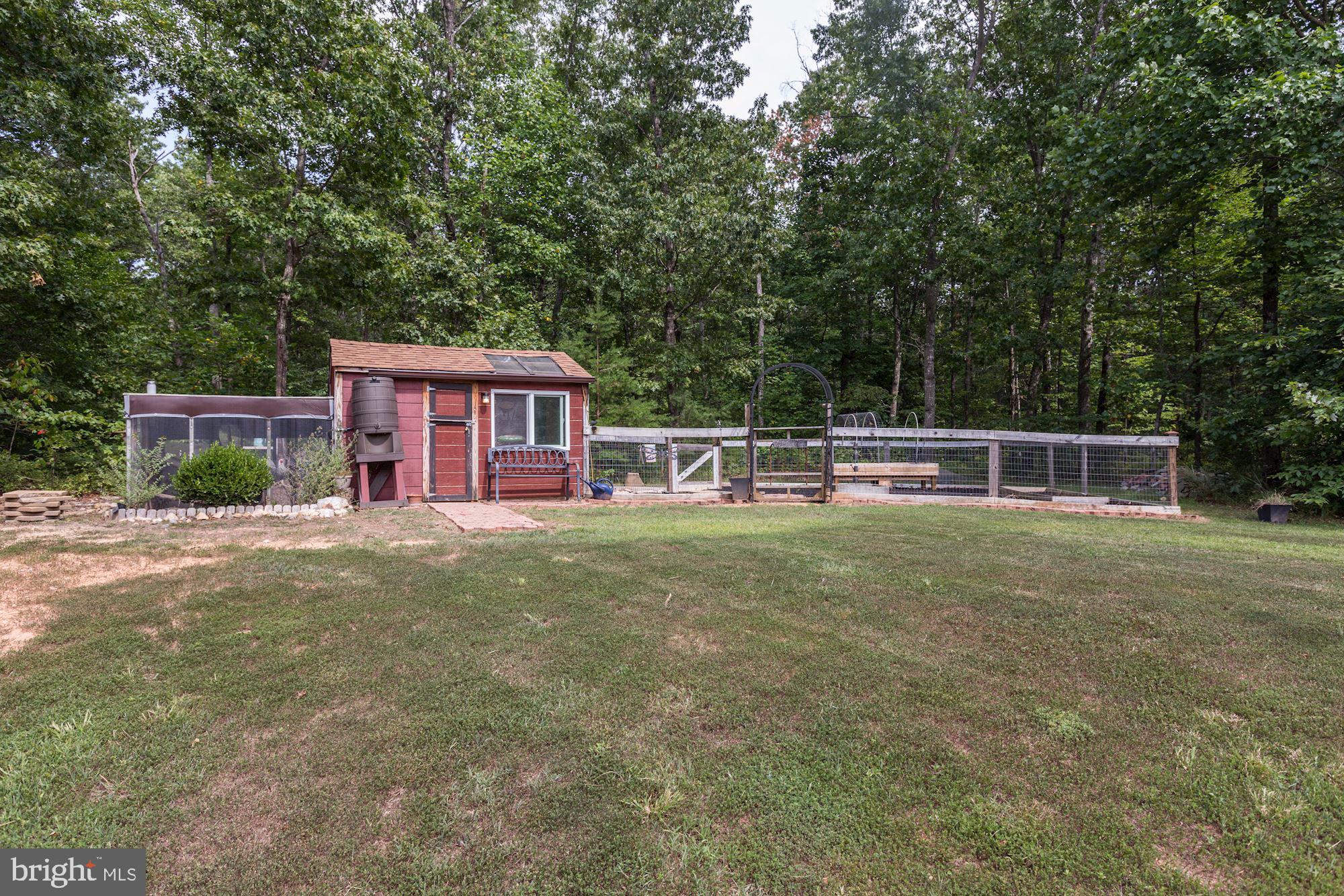 2169 Beaver Dam Road Midland, VA 22728 - Photo 70 of 71 Bring your Chickens, there is a Coop!