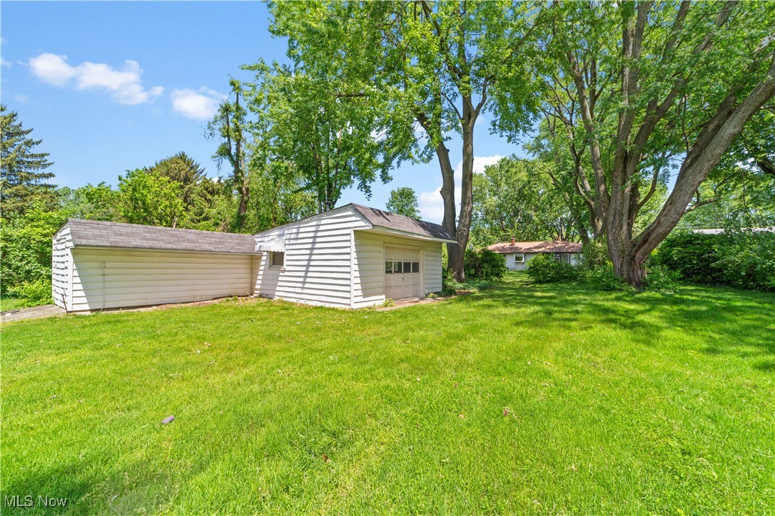 1806 Center Road Avon, OH 44011 - Photo 32 of 34 Gallery Image 32