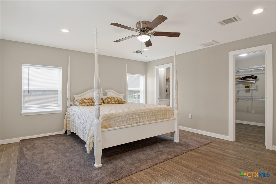 617 Bartlett Road Victoria, TX 77905 - Photo 17 of 30 a bedroom with a bed and a window