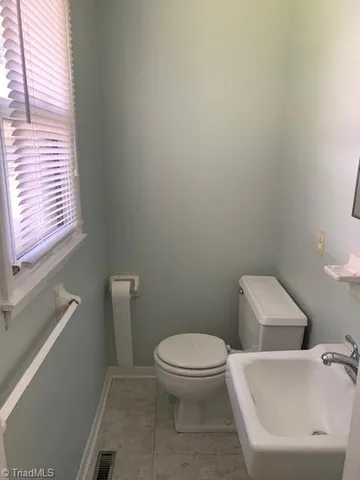 $1,100 | 1247 Norman Drive, Eden, NC 27288