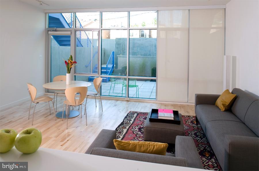 419 Ridge Street Northwest, Unit B Washington, DC 20001 - Photo 5 of 10