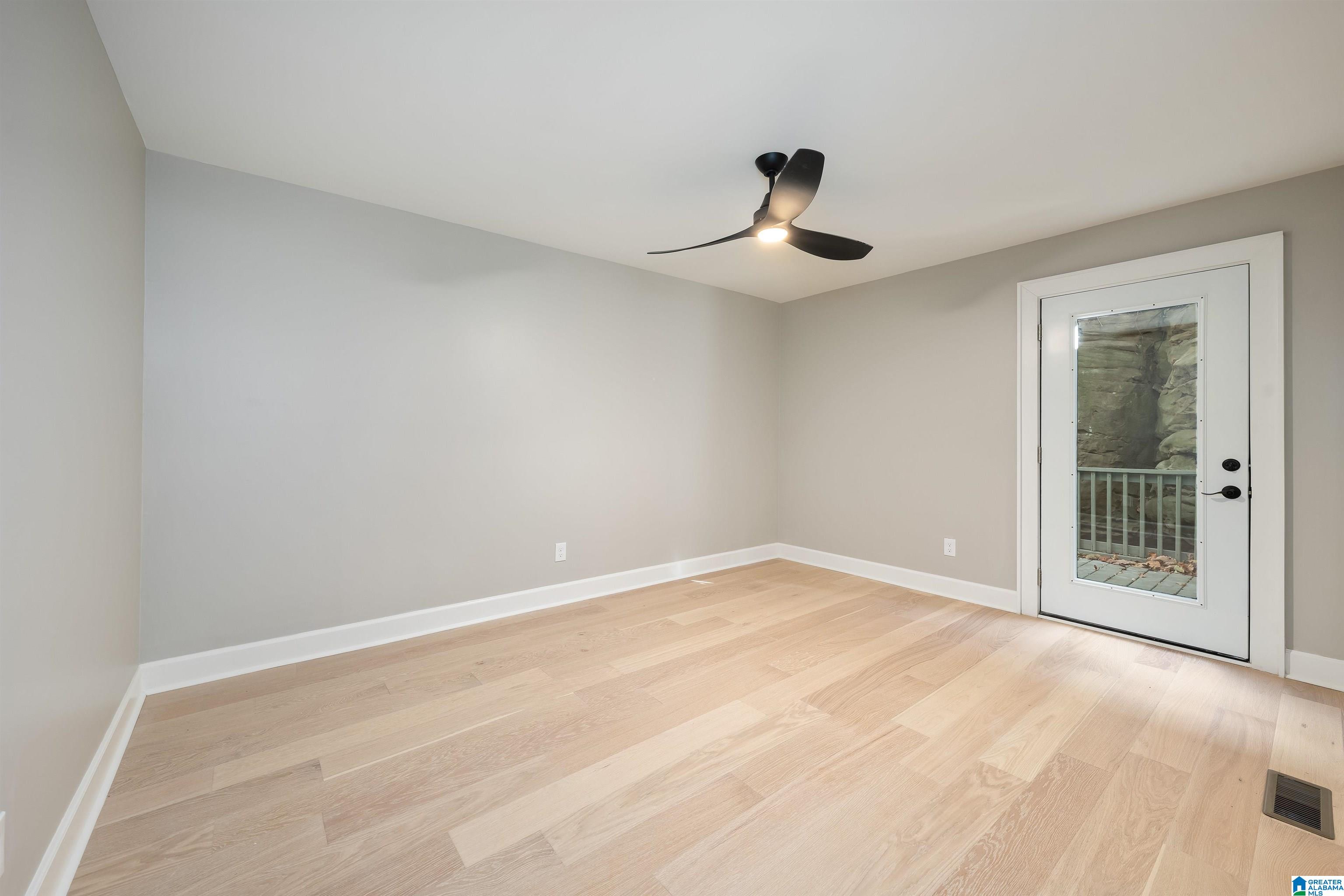 1404 Shades Crest Road Birmingham, AL 35226 - Photo 25 of 34