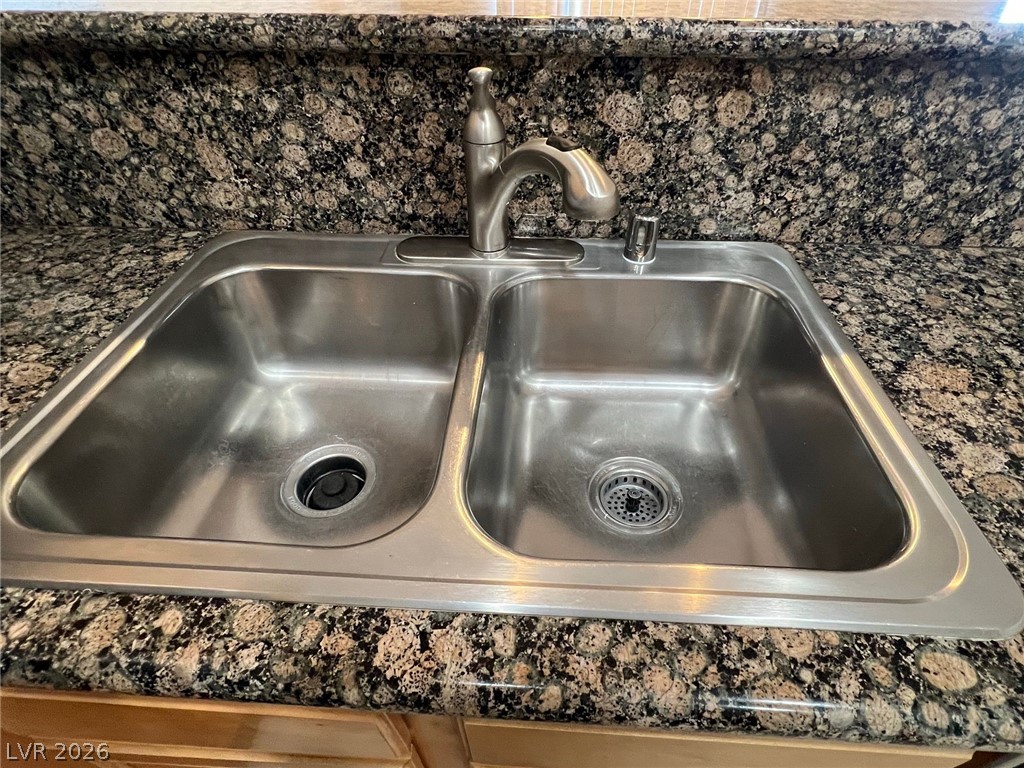 191 Priority Point Street Henderson, NV 89012 - Photo 12 of 39