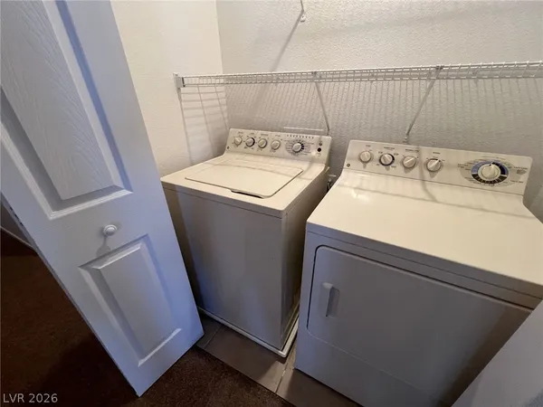 $2,000 | 191 Priority Point Street, Henderson, NV 89012