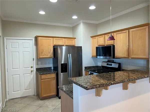 $2,000 | 191 Priority Point Street, Henderson, NV 89012