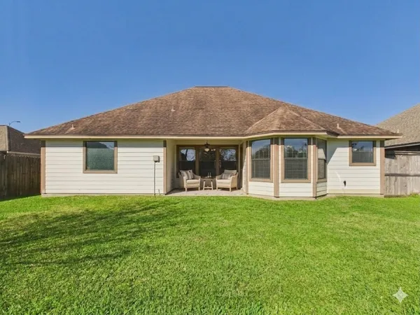 $274,000 | 131 Eagle Nest Court, Richwood, TX 77566
