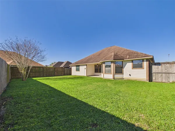 $274,000 | 131 Eagle Nest Court, Richwood, TX 77566