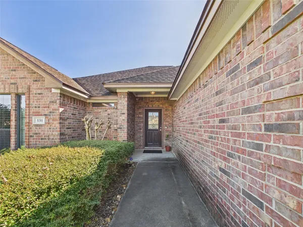 $274,000 | 131 Eagle Nest Court, Richwood, TX 77566