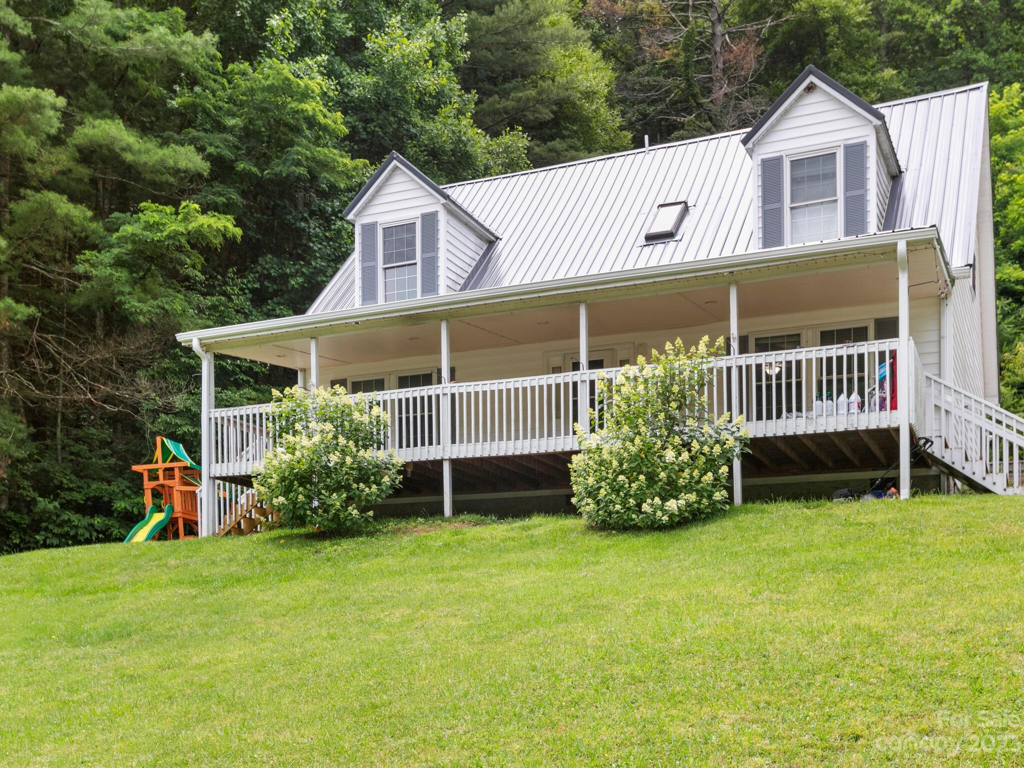 14392 Cruso Road Canton, NC 28716 - Photo 2 of 35 Gallery Image 2