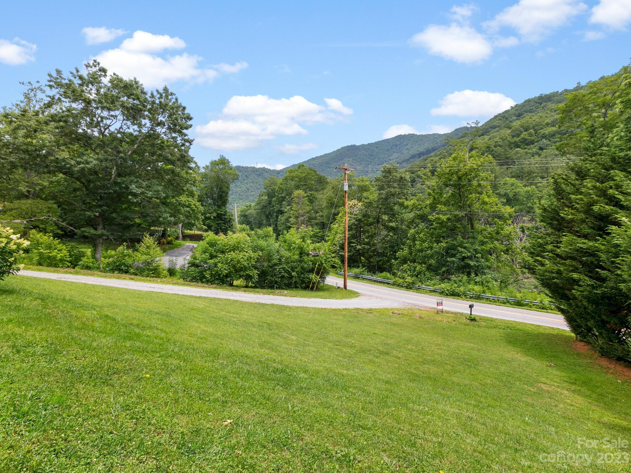 14392 Cruso Road Canton, NC 28716 - Photo 34 of 35 Gallery Image 34