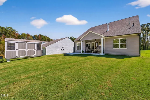 a view of a bathroom