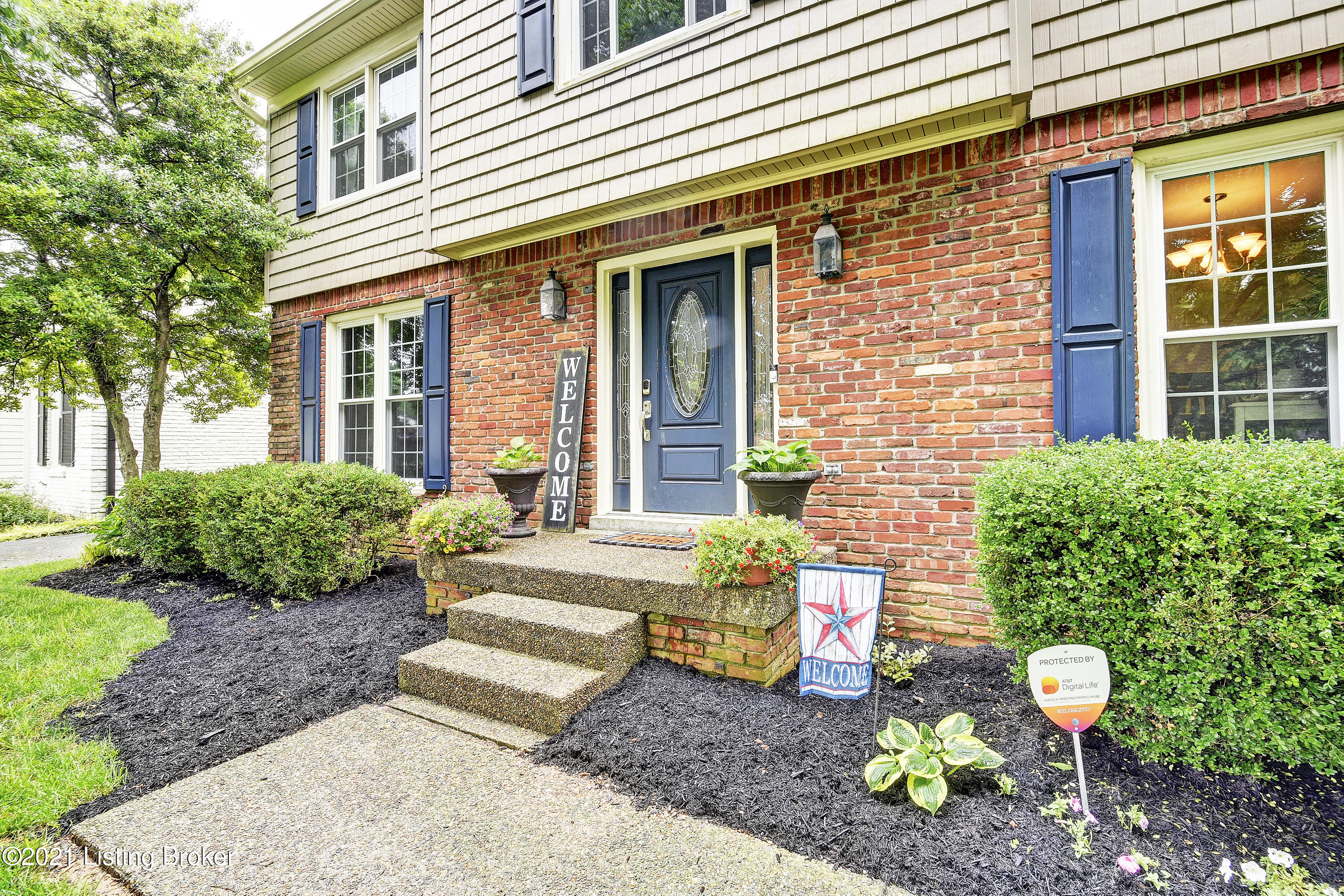 11714 Robindale Road Louisville, KY 40243 - Photo 4 of 45 _4