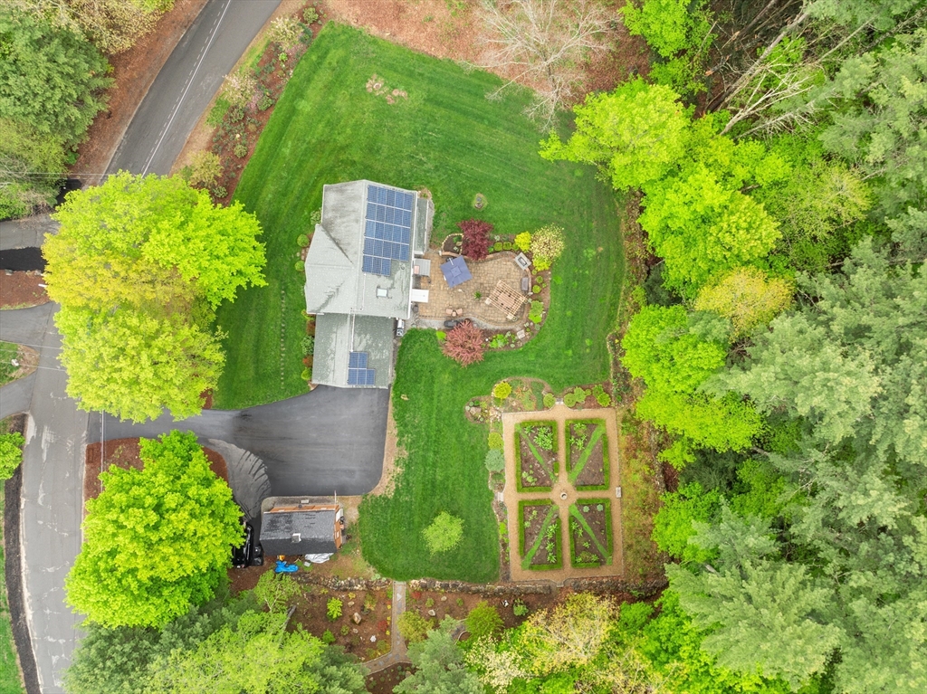 82 Lawrence Street Pepperell, MA 01463 - Photo 39 of 42