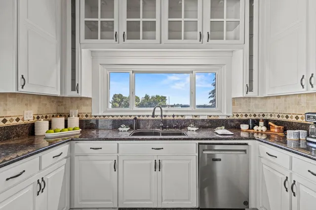 $1,300,000 | 7327 Garden Highway, Yuba City, CA 95991