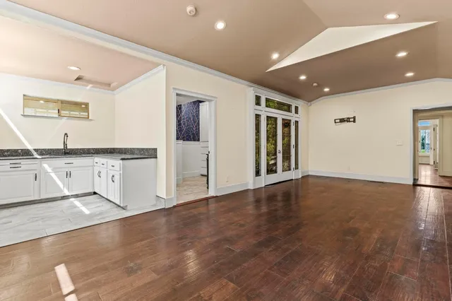 $1,300,000 | 7327 Garden Highway, Yuba City, CA 95991