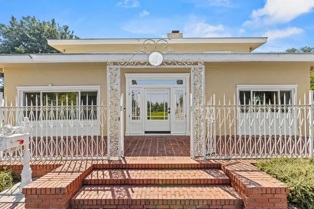 $1,300,000 | 7327 Garden Highway, Yuba City, CA 95991