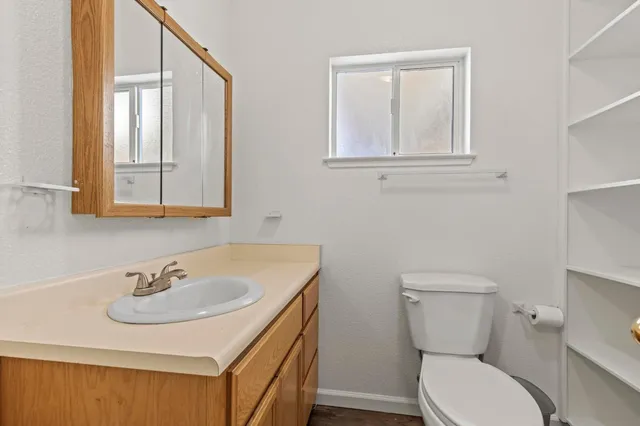 $1,300,000 | 7327 Garden Highway, Yuba City, CA 95991