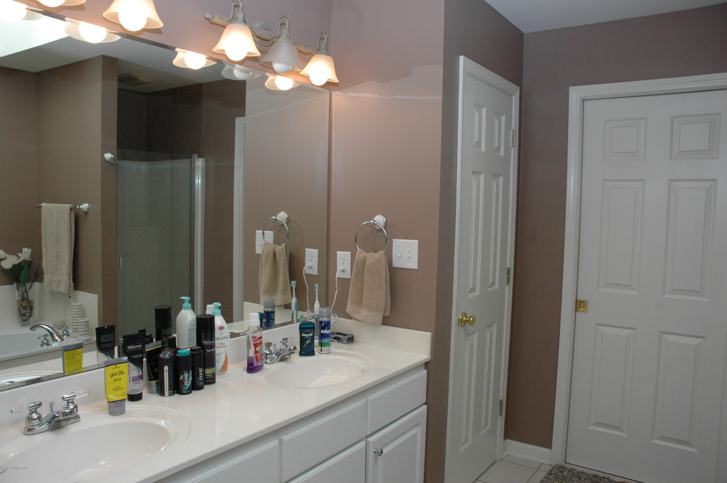 14016 Spring Mill Road Louisville, KY 40245 - Photo 19 of 39 Master Bath