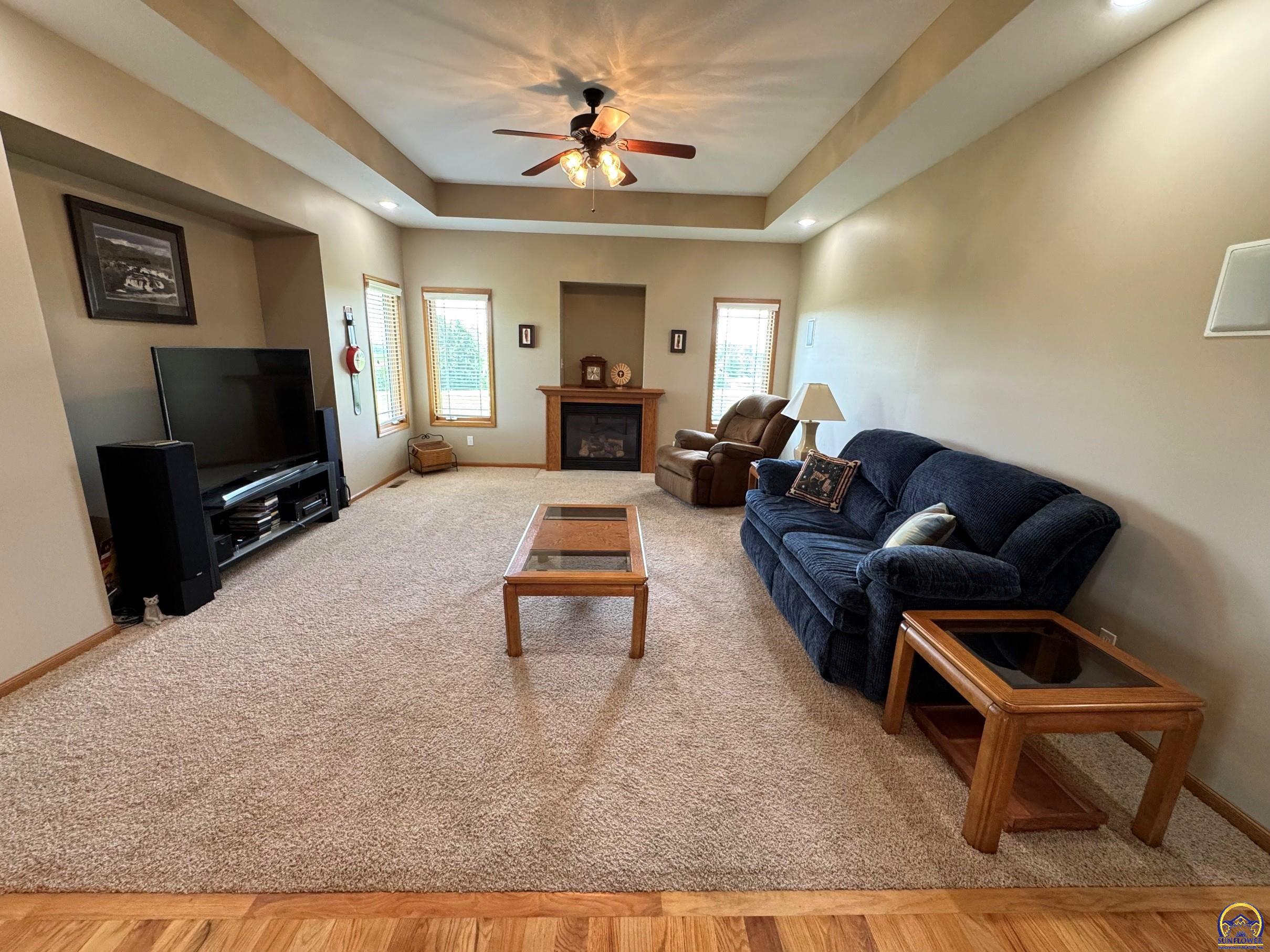 5230 Southwest Knudsen Road Topeka, KS 66610 - Photo 15 of 44