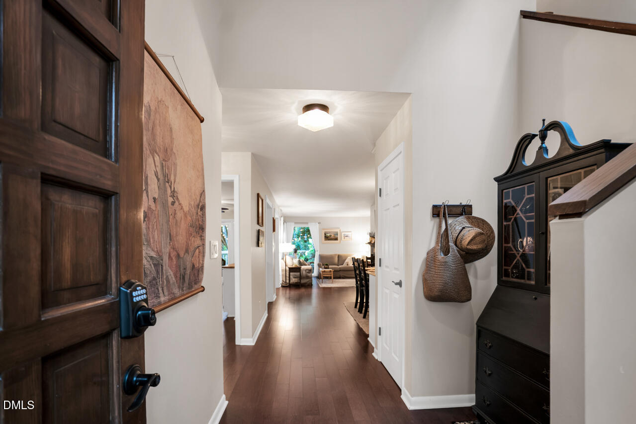 83 Stoneridge Road Durham, NC 27705 - Photo 4 of 51 7-DSC08444