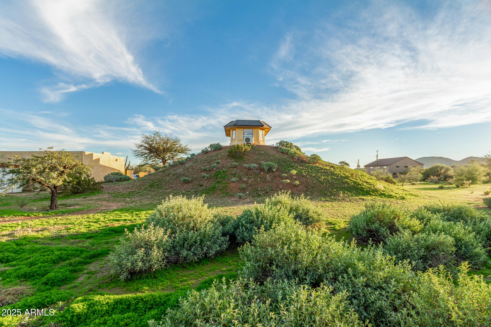 412 West Joy Ranch Road Phoenix, AZ 85086 - Photo 60 of 71 a view of a lake with a mountain in the background