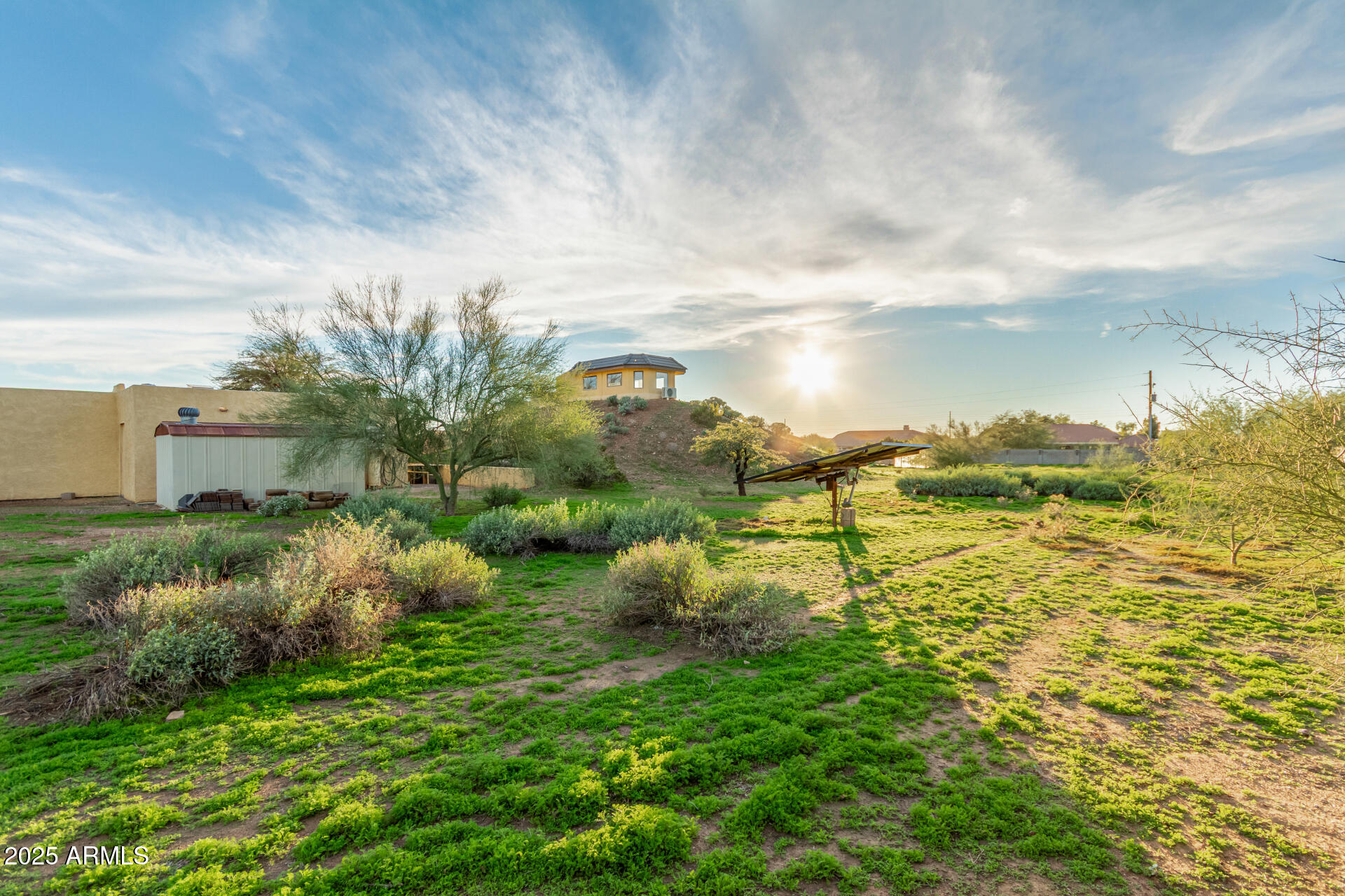 412 West Joy Ranch Road Phoenix, AZ 85086 - Photo 61 of 71 a view of a lake with houses in back