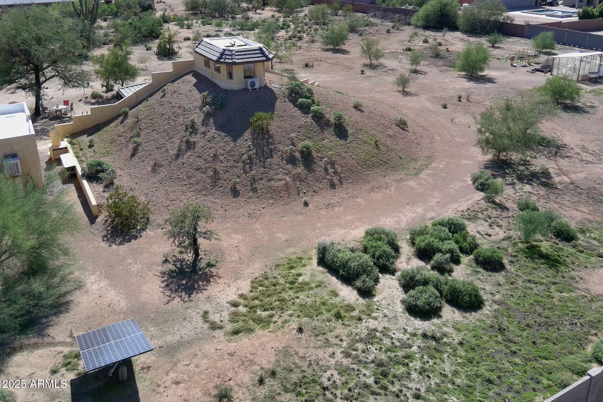 412 West Joy Ranch Road Phoenix, AZ 85086 - Photo 70 of 71 a view of a backyard with green space