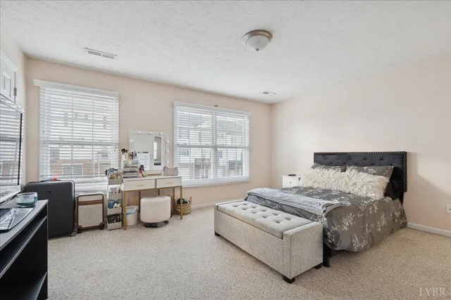 $274,900 | 213 Margate Drive, Lynchburg, VA 24502