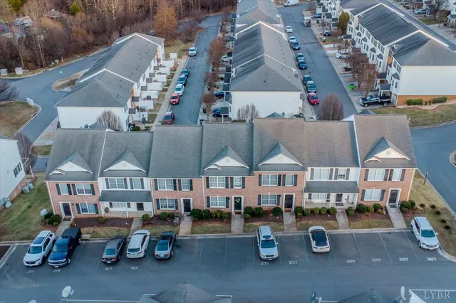 $274,900 | 213 Margate Drive, Lynchburg, VA 24502