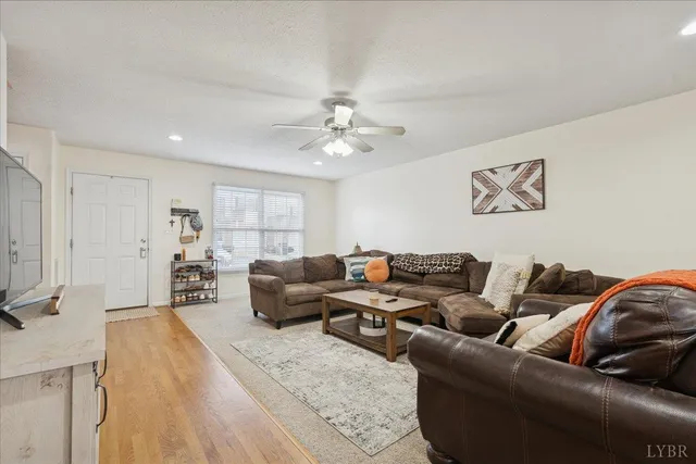 $274,900 | 213 Margate Drive, Lynchburg, VA 24502