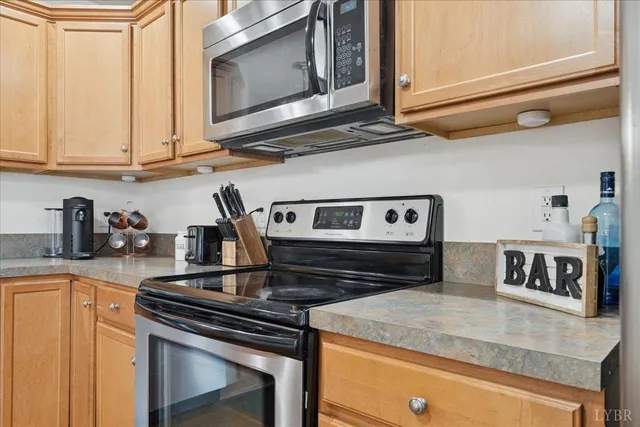 $274,900 | 213 Margate Drive, Lynchburg, VA 24502