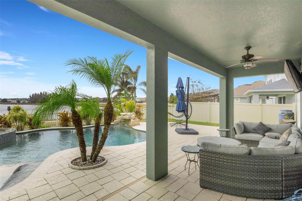 19613 Long Lake Ranch Boulevard Lutz, FL 33558 - Photo 8 of 59