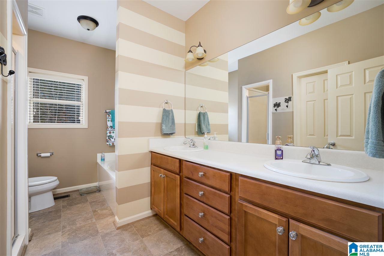 60 Rolling Ridge Circle Odenville, AL 35120 - Photo 17 of 31