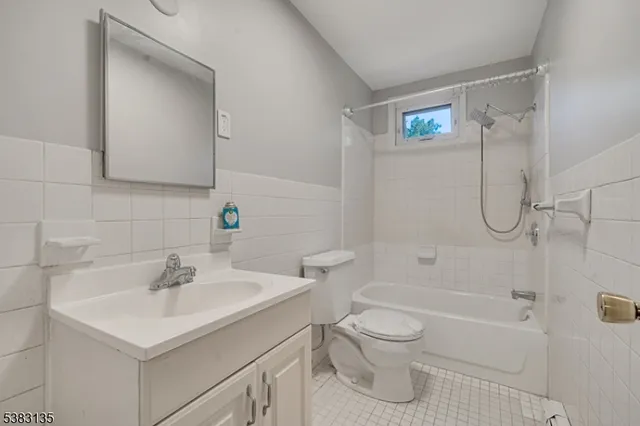 $2,600 | 724 South Avenue, Unit 1, Westfield, NJ 07090