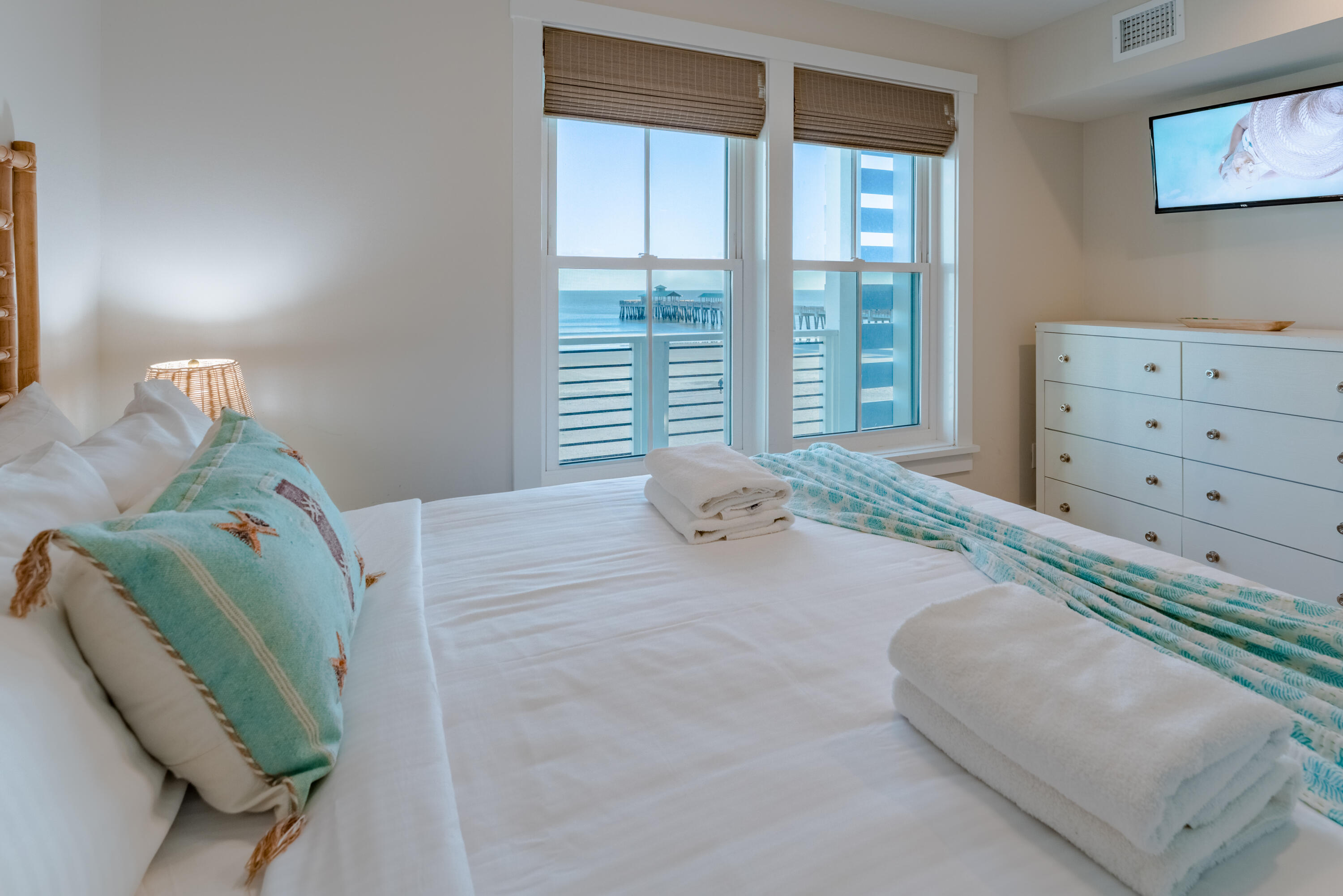 115 East Arctic Avenue, Unit 3B Folly Beach, SC 29439 - Photo 15 of 54 112 3B-25