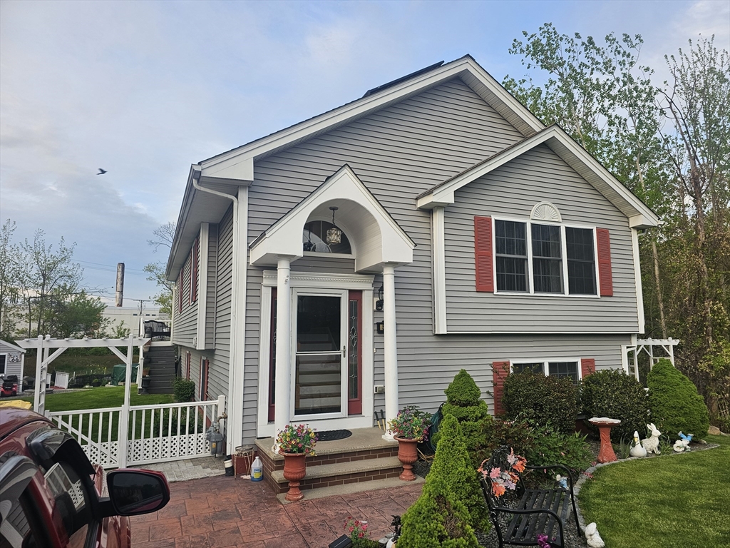 540 Stevens Street Fall River, MA 02721 - Photo 2 of 30
