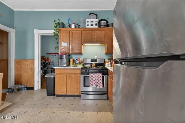 $199,900 | 38 Milton Avenue, Amsterdam, NY 12010