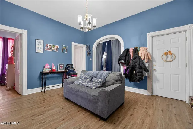 $199,900 | 38 Milton Avenue, Amsterdam, NY 12010