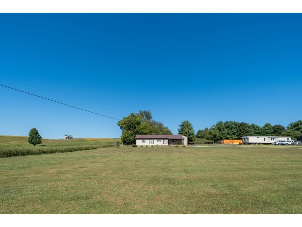 770 Snapp Bridge Road Limestone, TN 37681 - Photo 5 of 32 Photo 5