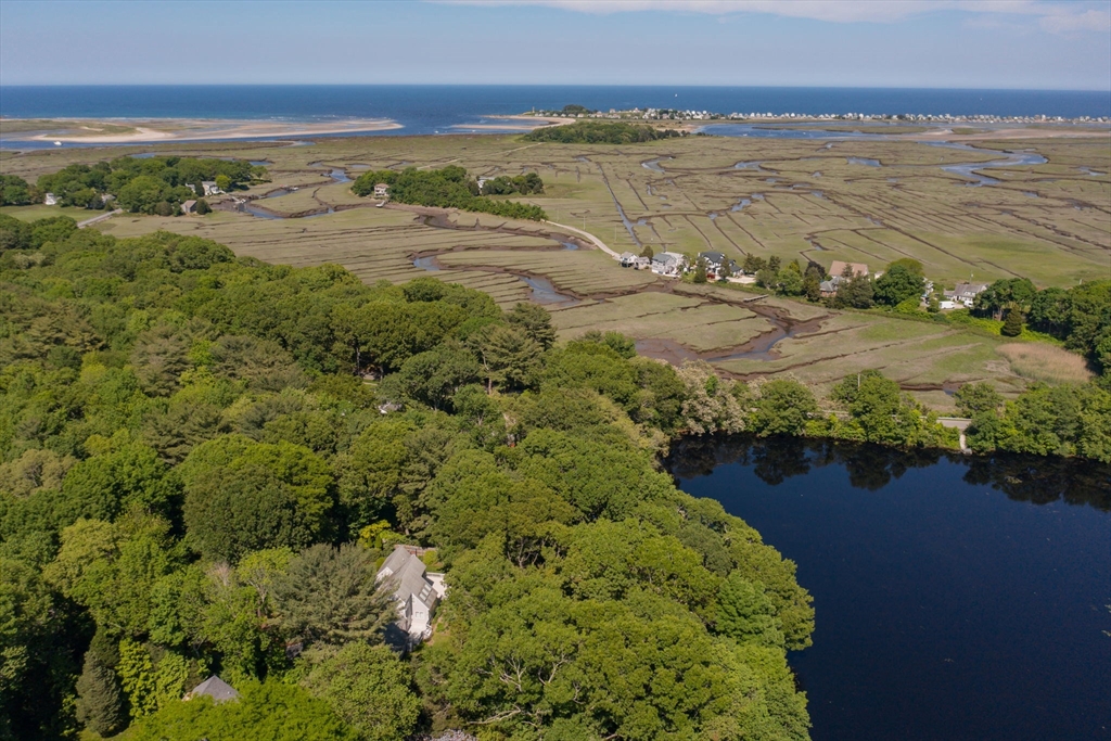 97 Damons Point Road Marshfield, MA 02050 - Photo 34 of 41 Gallery Image 34