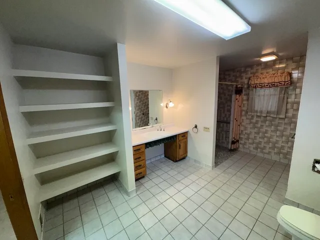 $379,900 | 5490 South Harrison Road, Houghton Lake, MI 48629